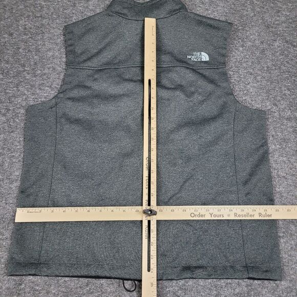 The North Face Vest Windwall Men"s Size L Gray Heather  Full Zipper Pockets Good - Picture 9 of 11